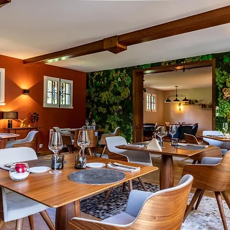 Hotel Maison Zugno & Barretaine